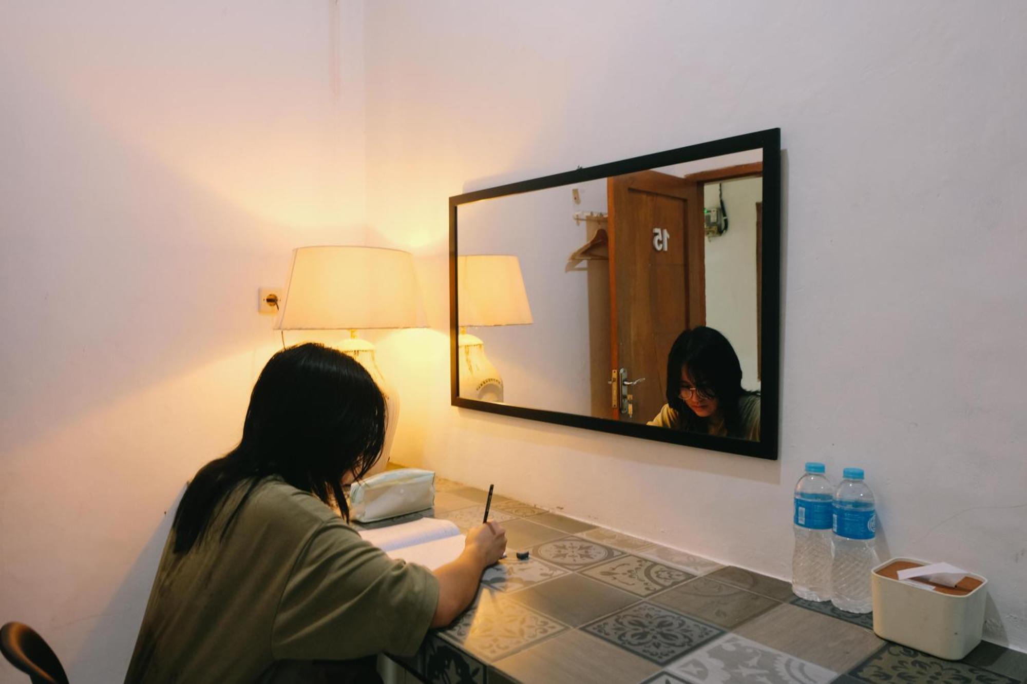 Sahasi Stay Kalibata Esterno foto